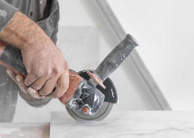 CUTTING TOOLS